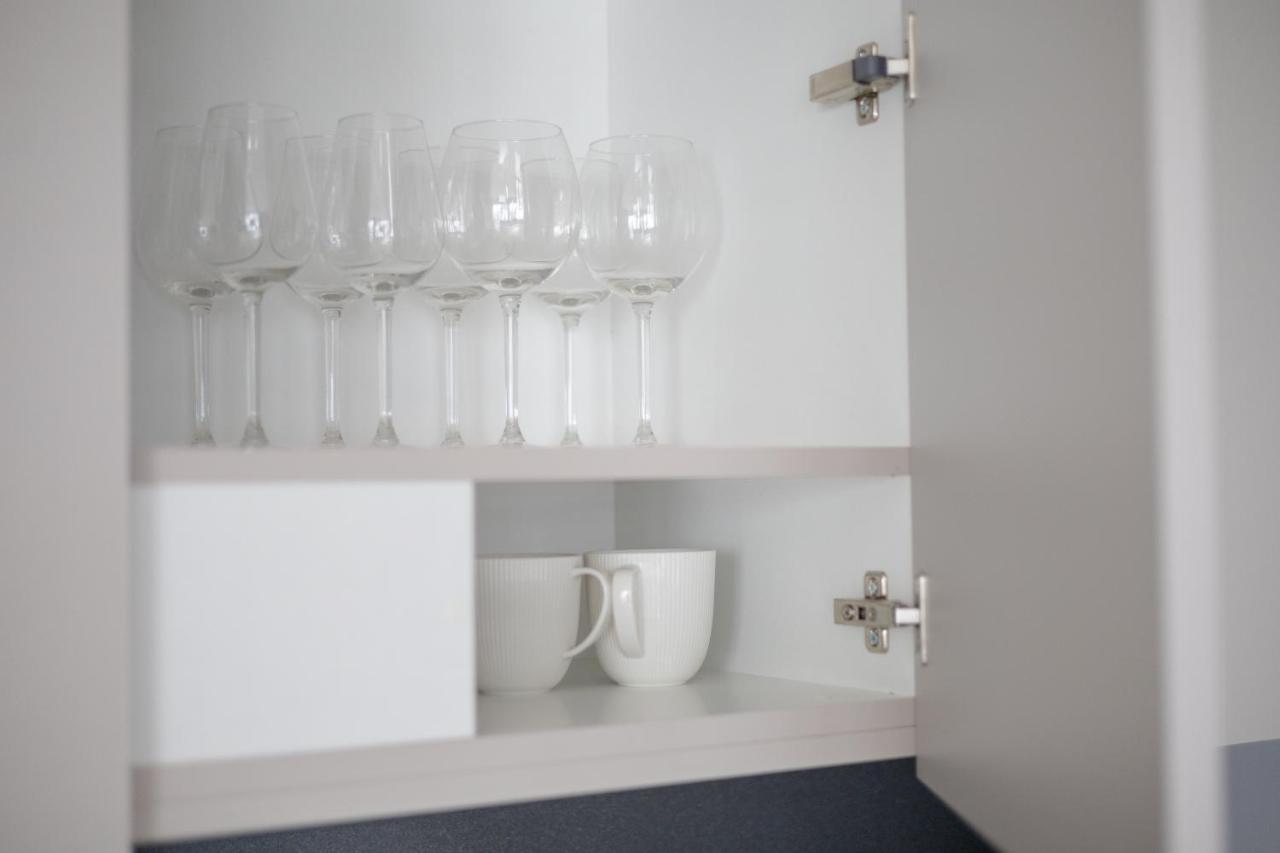 Spire Stylish Apartment *